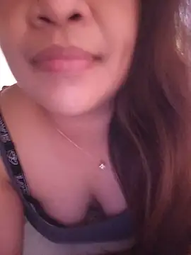 Snapshot of HabibteAna chatting on June 9, 2026, 10:27 am HabibteAna online show from June 9, 2026, 10:27 am