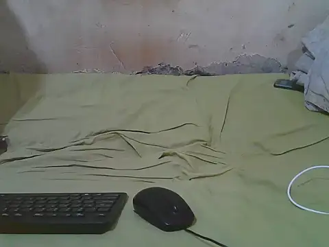 sweet camillah00 online show from June 13, 2026, 6:17 pm