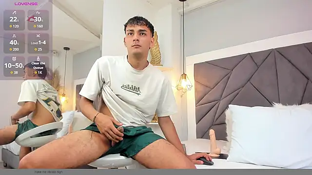 Snapshot of LiamBlake_ chatting on June 6, 2026, 5:45 am LiamBlake online show from June 6, 2026, 5:45 am
