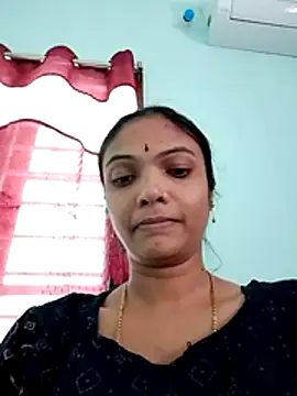 Snapshot of Megha-Telugu22 chatting on June 1, 2026, 4:24 am Megha-Telugu22 online show from June 1, 2026, 4:24 am