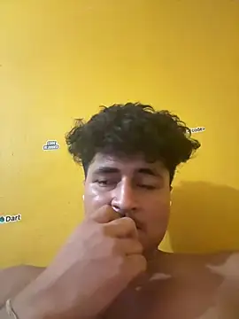 Snapshot of cannonWithMuscles chatting on June 18, 2026, 6:24 pm cannonWithMuscles online show from June 18, 2026, 6:24 pm