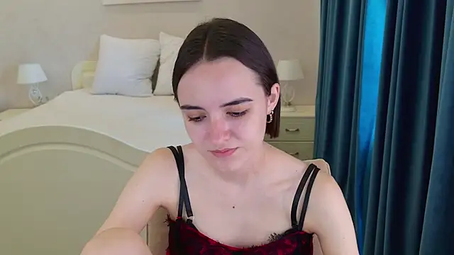 Daisy Heart online show from July 13, 2026, 4:23 am