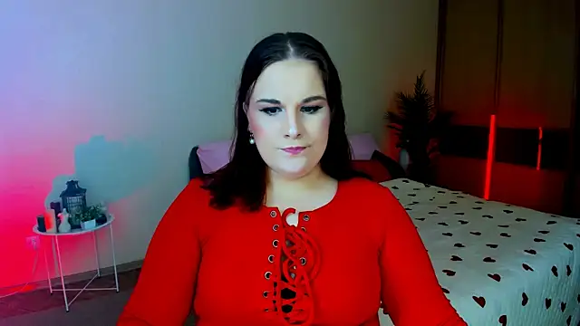 OliviaTwens online show from June 16, 2026, 10:26 am