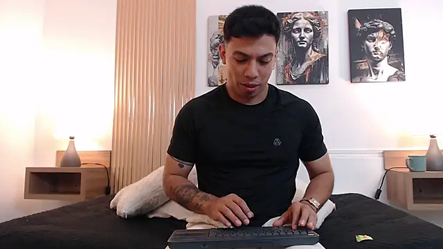 Snapshot of Diego_salvatore chatting on June 17, 2026, 5:56 pm Diego salvatore online show from June 17, 2026, 5:56 pm