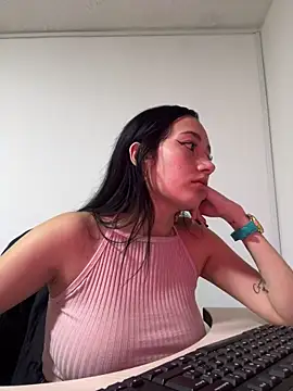 Snapshot of alessandra_bianchi chatting on May 27, 2026, 11:50 am alessandra bianchi online show from May 27, 2026, 11:50 am