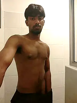 Snapshot of Mohan17 chatting on June 3, 2026, 7:18 pm Mohan17 online show from June 3, 2026, 7:18 pm