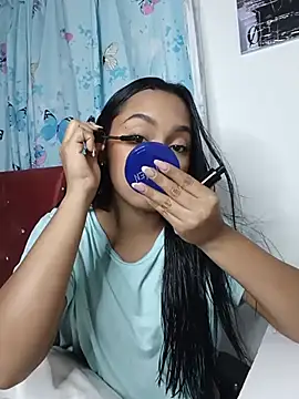 Snapshot of xcleila chatting on July 17, 2026, 7:38 am xcleila online show from July 17, 2026, 7:38 am