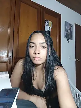 Snapshot of xcleila chatting on June 3, 2026, 4:46 am xcleila online show from June 3, 2026, 4:46 am