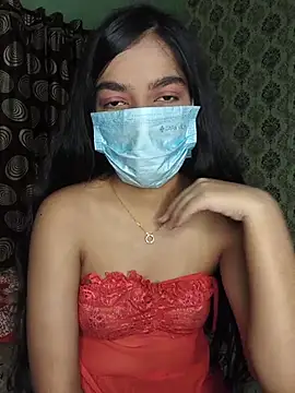Snapshot of love_kaur chatting on July 8, 2026, 8:37 am love kaur online show from July 8, 2026, 8:37 am