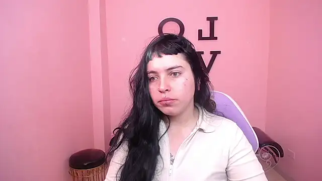  sofia smth xx online show from July 6, 2026, 1:07 pm