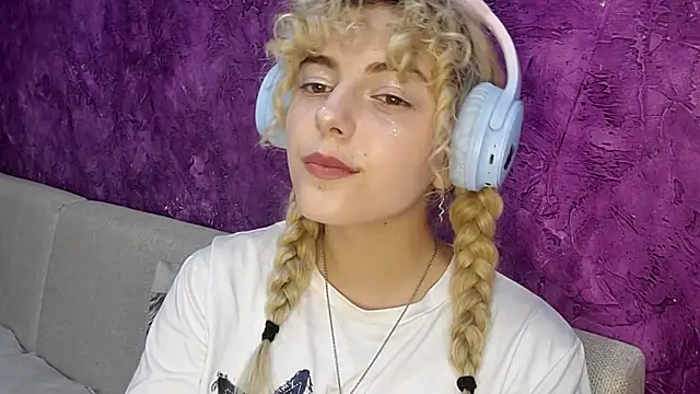 dewdop online show from June 7, 2026, 5:18 pm