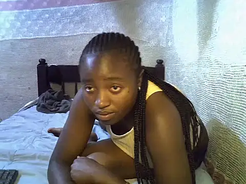 Snapshot of Minuta254 chatting on June 19, 2026, 8:03 pm Minuta254 online show from June 19, 2026, 8:03 pm