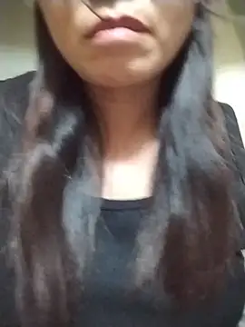 -Hatybi- online show from July 16, 2026, 7:44 pm