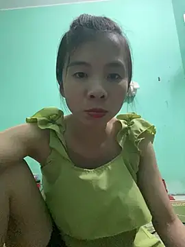 Snapshot of bi_kute9x chatting on June 1, 2026, 3:55 pm bi kute9x online show from June 1, 2026, 3:55 pm