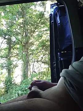 Snapshot of cov642 chatting on May 31, 2026, 9:59 pm cov642 online show from May 31, 2026, 9:59 pm
