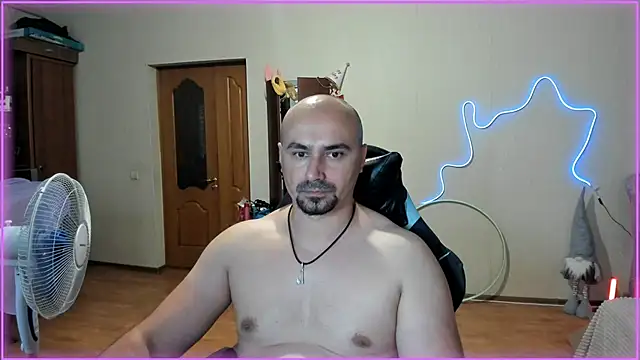 Snapshot of -SexyDaddy- chatting on June 22, 2026, 2:25 pm -SexyDaddy- online show from June 22, 2026, 2:25 pm