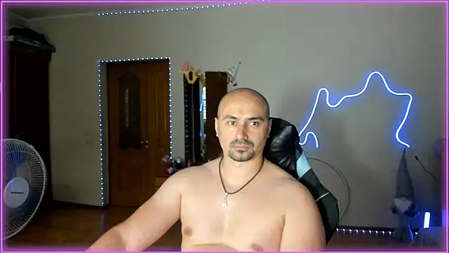 Snapshot of -SexyDaddy- chatting on June 12, 2026, 2:59 pm -SexyDaddy- online show from June 12, 2026, 2:59 pm