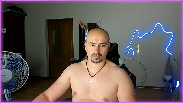 Snapshot of -SexyDaddy- chatting on June 15, 2026, 4:17 pm -SexyDaddy- online show from June 15, 2026, 4:17 pm
