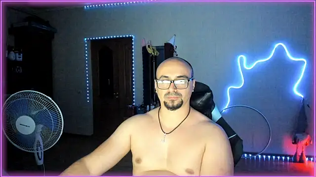 Snapshot of -SexyDaddy- chatting on July 27, 2026, 7:10 pm -SexyDaddy- online show from July 27, 2026, 7:10 pm