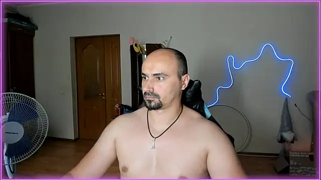 Snapshot of -SexyDaddy- chatting on July 5, 2026, 10:22 am -SexyDaddy- online show from July 5, 2026, 10:22 am