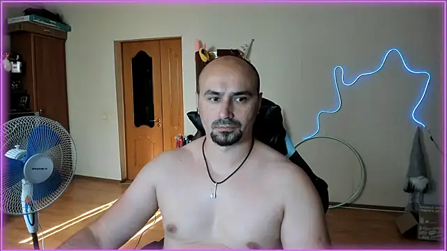 Snapshot of -SexyDaddy- chatting on July 1, 2026, 2:06 pm -SexyDaddy- online show from July 1, 2026, 2:06 pm