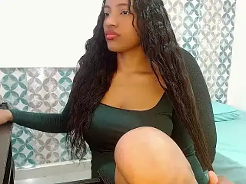 Isabellacarson online show from June 13, 2026, 4:38 pm