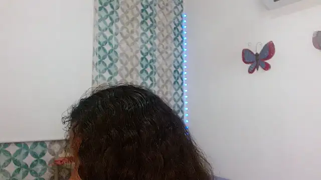 Isabellacarson online show from June 21, 2026, 4:57 pm