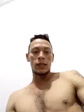 jadereltremendo online show from June 8, 2026, 5:02 pm