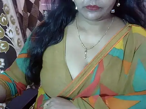 Snapshot of PRIYANKA_023 chatting on June 3, 2026, 9:32 am PRIYANKA 023 online show from June 3, 2026, 9:32 am