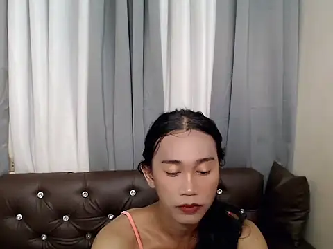 Snapshot of kyla_pretty chatting on June 1, 2026, 2:23 am kyla pretty online show from June 1, 2026, 2:23 am
