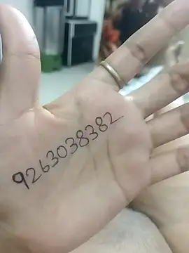 SEXY POOJA234 online show from June 2, 2026, 6:30 pm