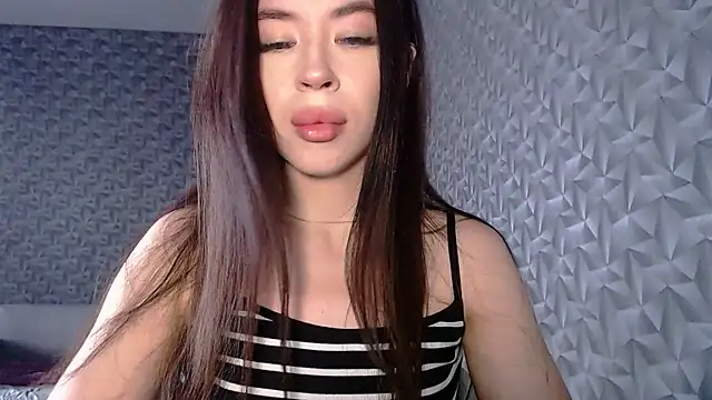Snapshot of lu_dominationn chatting on June 29, 2026, 1:33 pm lu dominationn online show from June 29, 2026, 1:33 pm