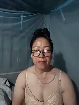 Snapshot of Ai_babylove chatting on June 7, 2026, 9:53 pm Ai babylove online show from June 7, 2026, 9:53 pm