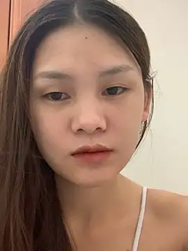 Snapshot of Weevi10 chatting on June 4, 2026, 2:22 pm Weevi10 online show from June 4, 2026, 2:22 pm