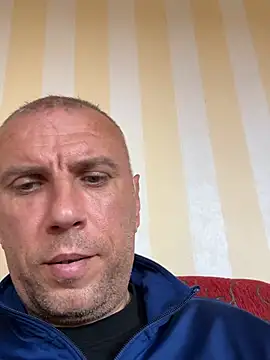 Snapshot of sashaalexandru chatting on June 2, 2026, 12:49 pm sashaalexandru online show from June 2, 2026, 12:49 pm