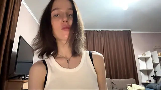 Snapshot of mivique chatting on June 10, 2026, 11:28 pm mivique online show from June 10, 2026, 11:28 pm
