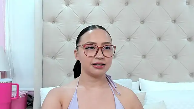 Snapshot of alana_taylor_bss chatting on July 19, 2026, 10:28 pm alana taylor bss online show from July 19, 2026, 10:28 pm