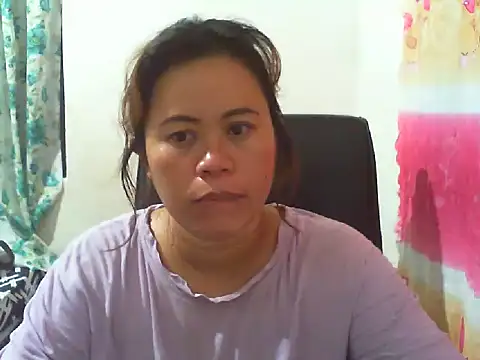 Snapshot of Asian_love4you chatting on July 13, 2026, 10:58 am Asian love4you online show from July 13, 2026, 10:58 am