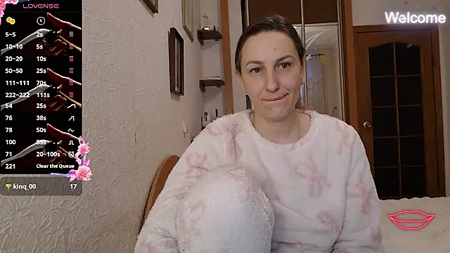Yevgeshka-Milashka online show from February 6, 2026, 2:24 pm