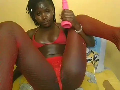 Snapshot of Suzzy_Baibe chatting on June 21, 2026, 10:43 am Suzzy Baibe online show from June 21, 2026, 10:43 am