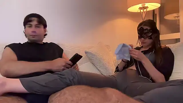Snapshot of MySweetCouple chatting on June 2, 2026, 8:31 pm MySweetCouple online show from June 2, 2026, 8:31 pm