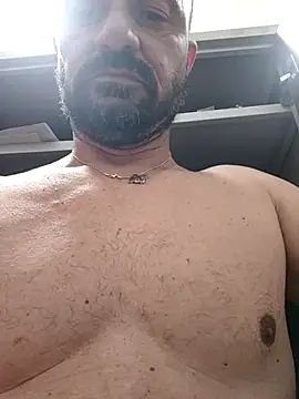 Snapshot of francesc80 chatting on June 9, 2026, 2:40 pm francesc80 online show from June 9, 2026, 2:40 pm