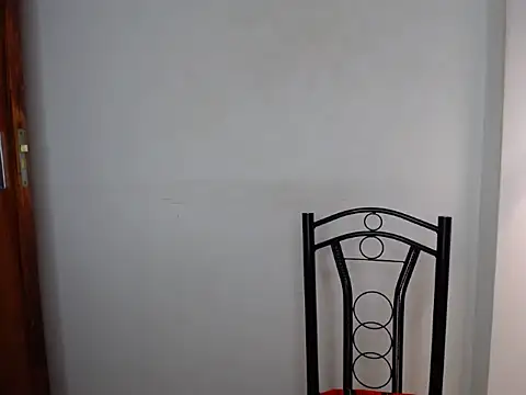 KittyKissess02 online show from June 11, 2026, 4:09 am
