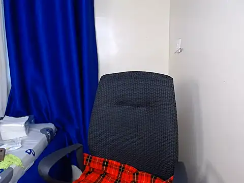 KittyKissess02 online show from July 18, 2026, 4:10 am