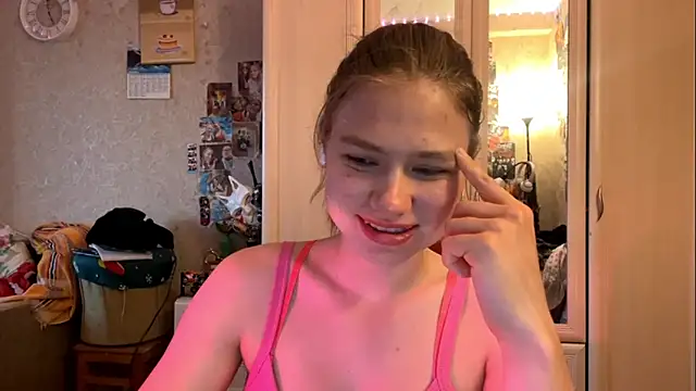 Snapshot of Codi_Rostersy chatting on June 16, 2026, 2:00 am Codi Rostersy online show from June 16, 2026, 2:00 am