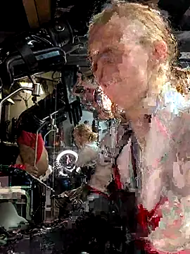 Snapshot of Caromimi18 chatting on October 28, 2025, 10:47 am Caromimi18 online show from October 28, 2025, 10:47 am