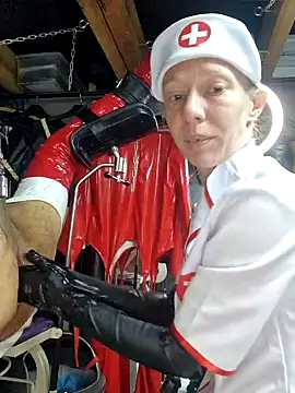 Snapshot of Caromimi18 chatting on September 11, 2025, 9:20 am Caromimi18 online show from September 11, 2025, 9:20 am