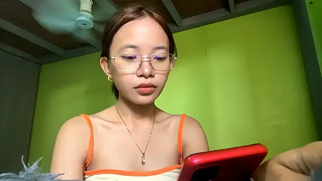 Snapshot of CharisseQuall chatting on June 11, 2026, 2:53 am CharisseQuall online show from June 11, 2026, 2:53 am