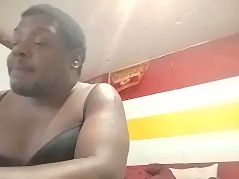 Snapshot of Cum0nm3Zaddy chatting on June 11, 2026, 9:39 am Cum0nm3Zaddy online show from June 11, 2026, 9:39 am
