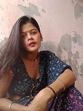 Snapshot of Hot_bhabi0123 chatting on July 7, 2026, 9:57 am Hot bhabi0123 online show from July 7, 2026, 9:57 am